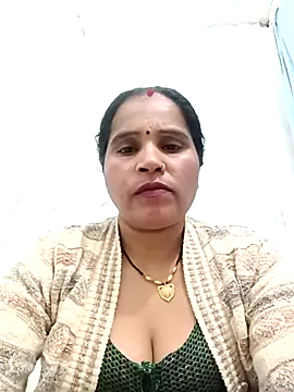 Snapshot of Nm_sanjna chatting on January 15, 2026, 3:38 pm Nm sanjna online show from January 15, 2026, 3:38 pm