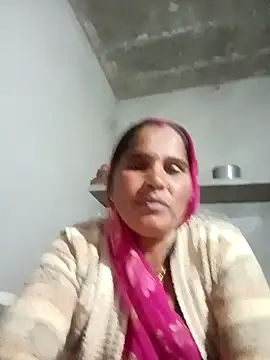 Snapshot of Nm_sanjna chatting on February 5, 2026, 3:27 pm Nm sanjna online show from February 5, 2026, 3:27 pm