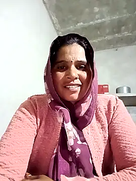 Snapshot of Nm_sanjna chatting on February 9, 2026, 4:22 pm Nm sanjna online show from February 9, 2026, 4:22 pm