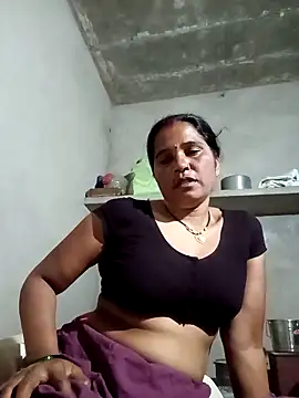 Snapshot of Nm_sanjna chatting on February 12, 2026, 11:44 pm Nm sanjna online show from February 12, 2026, 11:44 pm