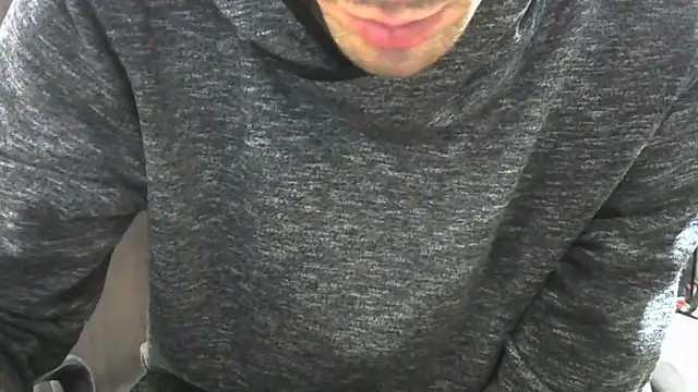 Snapshot of MakabulaAndrey chatting on October 9, 2025, 6:17 pm MakabulaAndrey online show from October 9, 2025, 6:17 pm