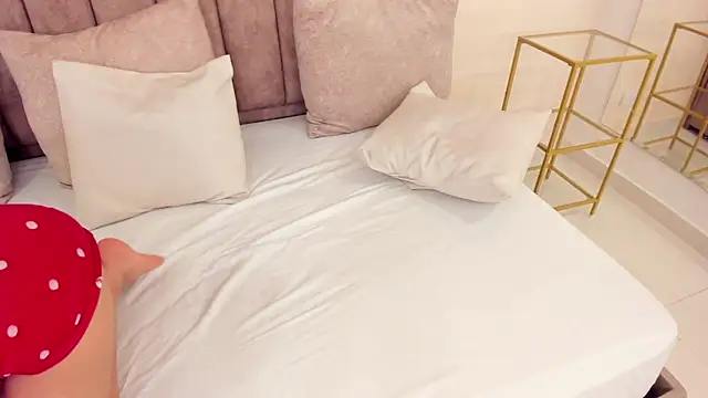 eva caos online show from November 26, 2025, 7:09 am