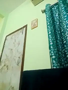 lovely simran online show from November 1, 2025, 3:36 pm