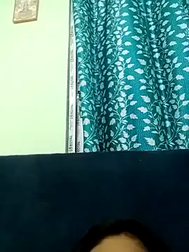 lovely simran online show from November 4, 2025, 4:17 pm