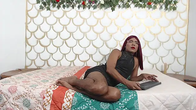 Snapshot of nahomy_smiith chatting on February 6, 2026, 5:23 am nahomy smiith online show from February 6, 2026, 5:23 am