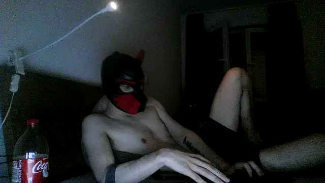 MolleDolle online show from November 15, 2025, 3:19 pm