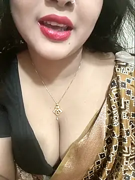 Beauty Queen Soniya online show from July 20, 2026, 4:27 am