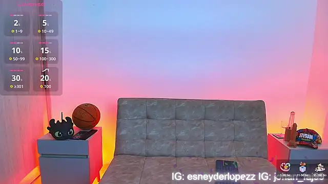 thomas elg online show from November 12, 2025, 1:50 am