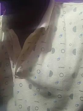 Snapshot of Y0ur_Slave chatting on November 29, 2025, 4:43 pm Y0ur Slave online show from November 29, 2025, 4:43 pm