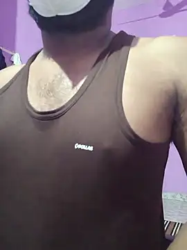 Snapshot of Y0ur_Slave chatting on January 8, 2026, 5:37 pm Y0ur Slave online show from January 8, 2026, 5:37 pm