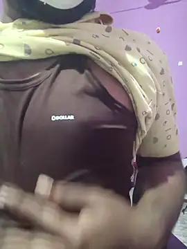 Snapshot of Y0ur_Slave chatting on January 9, 2026, 5:59 pm Y0ur Slave online show from January 9, 2026, 5:59 pm