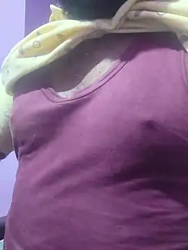 Snapshot of Y0ur_Slave chatting on January 12, 2026, 2:00 pm Y0ur Slave online show from January 12, 2026, 2:00 pm