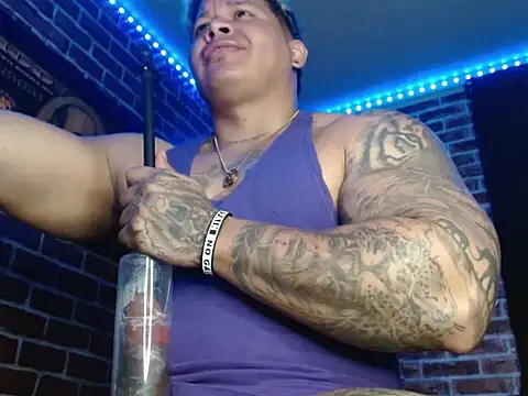 jordan bigcock  online show from October 28, 2025, 6:21 pm