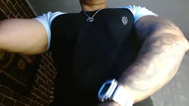 Snapshot of jordan_bigcock_ chatting on March 5, 2026, 10:33 am jordan bigcock online show from March 5, 2026, 10:33 am