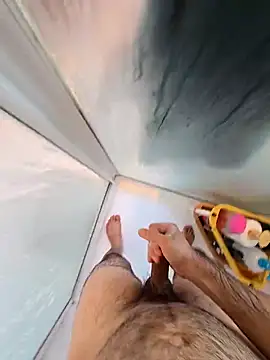 efihorny online show from April 3, 2026, 4:21 am