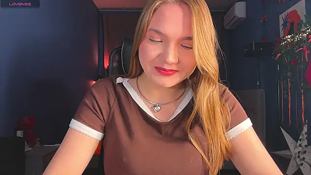 Snapshot of RebeccaEglitis chatting on May 17, 2026, 5:09 pm RebeccaEglitis online show from May 17, 2026, 5:09 pm