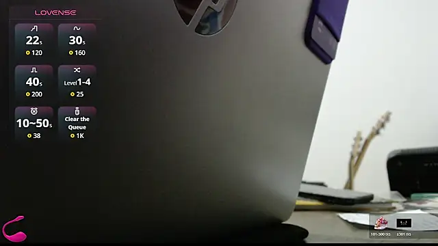 CarlaLorez online show from July 1, 2026, 11:37 pm
