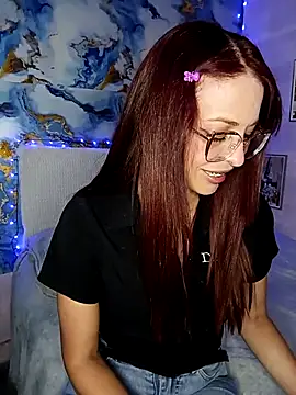 Snapshot of cerecita_anna chatting on May 10, 2026, 11:10 pm cerecita anna online show from May 10, 2026, 11:10 pm