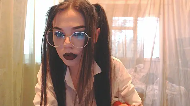 Lady Elsa Snow online show from October 25, 2025, 1:07 pm