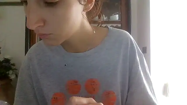 Snapshot of SuperValentina chatting on October 21, 2025, 11:33 am SuperValentina online show from October 21, 2025, 11:33 am