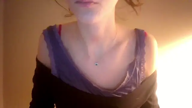 Snapshot of SuperValentina chatting on February 1, 2026, 3:54 pm SuperValentina online show from February 1, 2026, 3:54 pm