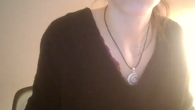 Snapshot of SuperValentina chatting on March 20, 2026, 3:50 pm SuperValentina online show from March 20, 2026, 3:50 pm