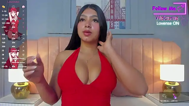 Snapshot of allisonpariss chatting on February 4, 2026, 10:21 am allisonpariss online show from February 4, 2026, 10:21 am