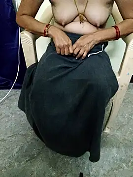 TNsexyaunty online show from October 10, 2025, 1:32 pm