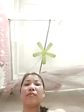 ladzy sexy online show from November 20, 2025, 6:07 pm