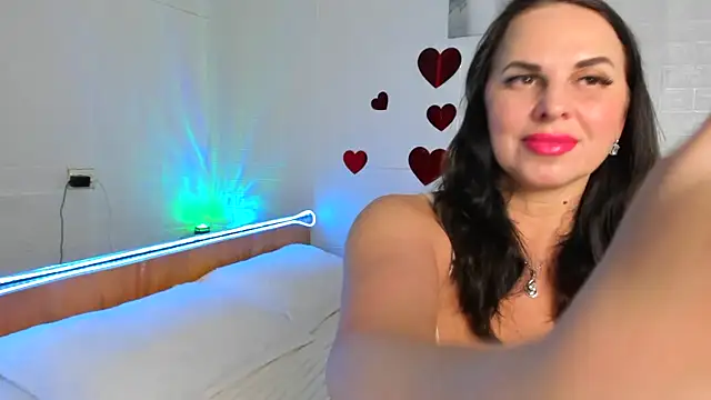 Snapshot of MIRAA_LUV chatting on May 20, 2026, 3:51 pm MIRAA LUV online show from May 20, 2026, 3:51 pm