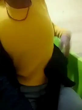 Snapshot of Mahi677 chatting on November 22, 2025, 3:49 am Mahi677 online show from November 22, 2025, 3:49 am