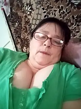 Snapshot of MilaCold5443 chatting on February 6, 2026, 8:29 am MilaCold5443 online show from February 6, 2026, 8:29 am