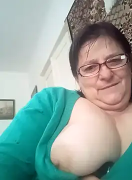 Snapshot of MilaCold5443 chatting on February 20, 2026, 8:49 am MilaCold5443 online show from February 20, 2026, 8:49 am