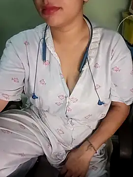 Snapshot of Parya_109 chatting on November 13, 2025, 12:48 pm Parya 109 online show from November 13, 2025, 12:48 pm