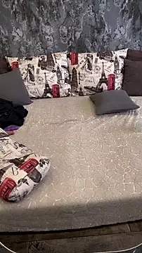 CatAdmiral online show from April 15, 2026, 6:09 am