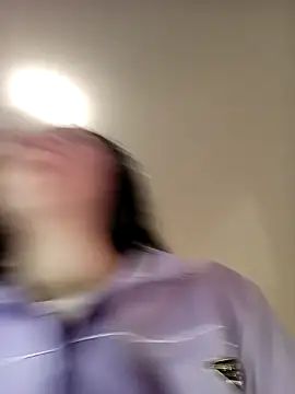 AbbyLewiis online show from November 10, 2025, 11:20 am