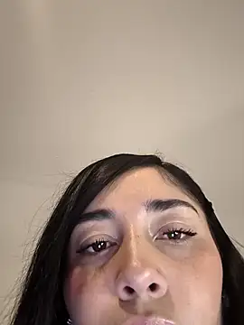 AbbyLewiis online show from January 7, 2026, 2:36 am