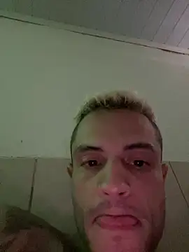 Testcam69 online show from April 10, 2026, 2:44 pm