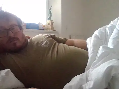 Snapshot of czechguy chatting on November 9, 2025, 10:46 am czechguy online show from November 9, 2025, 10:46 am