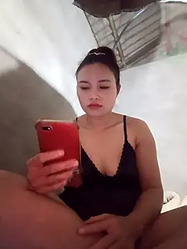 Snapshot of Rabbit-small chatting on December 5, 2025, 1:03 am Rabbit-small online show from December 5, 2025, 1:03 am