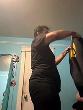 Steven-1989 online show from November 28, 2025, 6:16 am