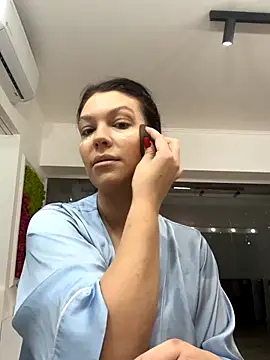 ClaraPasssion online show from November 23, 2025, 5:18 am