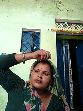 Snapshot of ALEXXA_143 chatting on October 10, 2025, 5:28 am ALEXXA 143 online show from October 10, 2025, 5:28 am