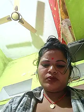 Snapshot of ALEXXA_143 chatting on October 28, 2025, 8:55 pm ALEXXA 143 online show from October 28, 2025, 8:55 pm