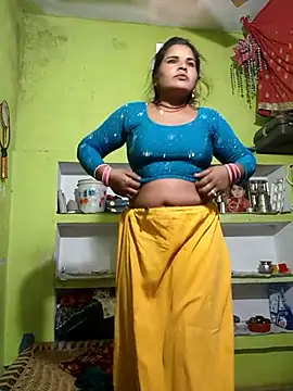 Snapshot of ALEXXA_143 chatting on December 2, 2025, 7:14 am ALEXXA 143 online show from December 2, 2025, 7:14 am