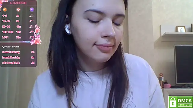 Snapshot of CeyaLier chatting on July 17, 2026, 10:47 pm CeyaLier online show from July 17, 2026, 10:47 pm