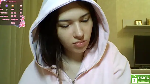 Snapshot of CeyaLier chatting on July 27, 2026, 5:31 pm CeyaLier online show from July 27, 2026, 5:31 pm