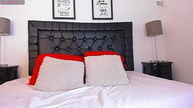 sheryl0720 online show from October 14, 2025, 6:09 pm