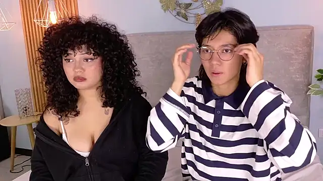 AngelandKai online show from November 21, 2025, 3:49 am