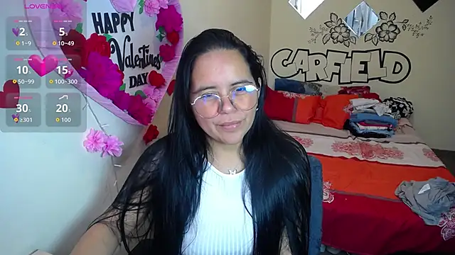 Miss  kendra  online show from February 24, 2026, 2:26 pm